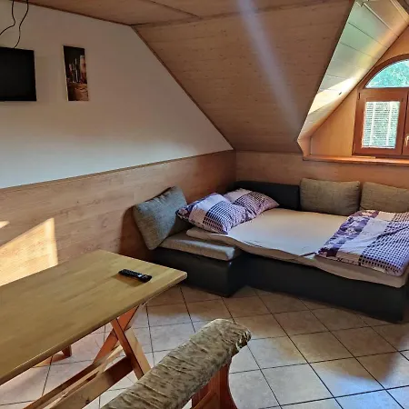 Vinny Sklep U Brodu Vacenovice Exterior photo